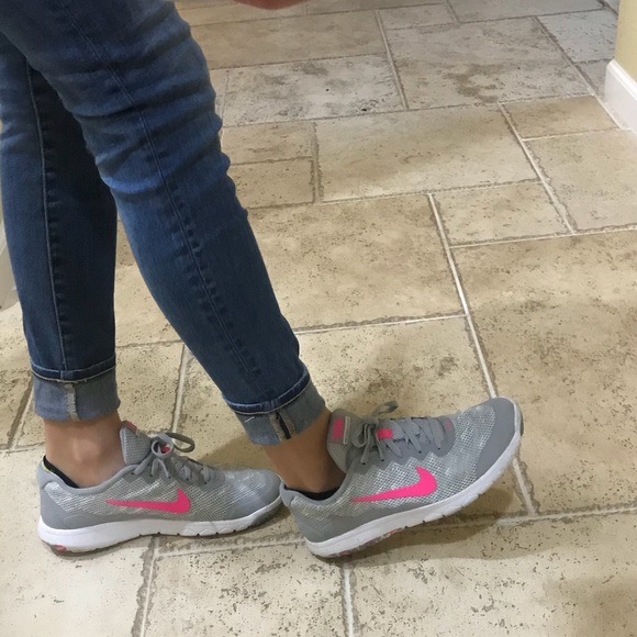 Nike Shoes - Nike Women’s Running Shoes Size 8